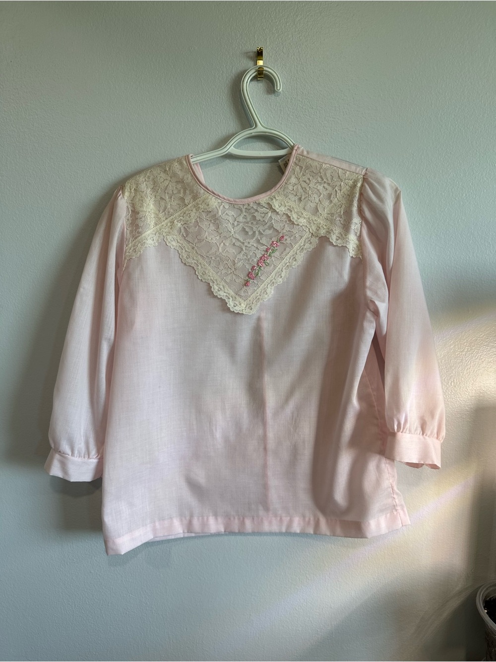Vintage Third Generation Pink Lace Embroidered Blouse Size 11 USA Made